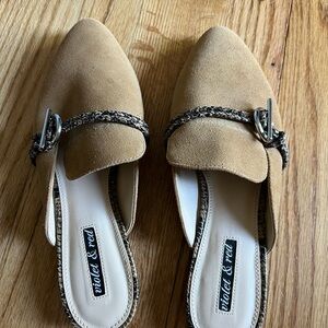 Violet & Red Tan Mules with Silver Accent